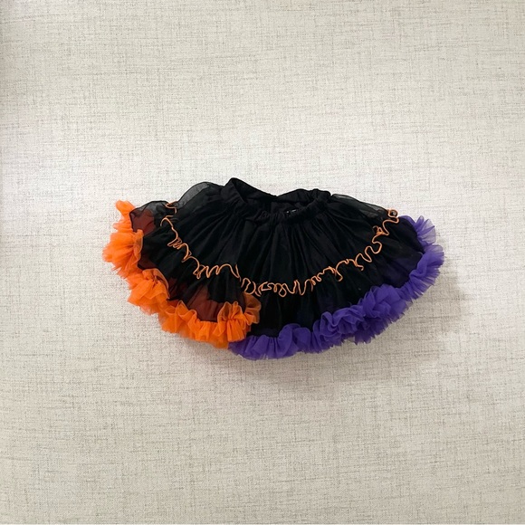 Oopsy Daisy Baby Halloween Tutu Size 12 Months - Picture 3 of 3